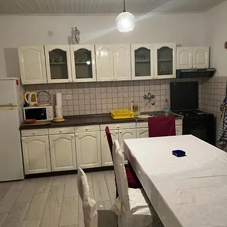 Kate - Free Parking Apartman