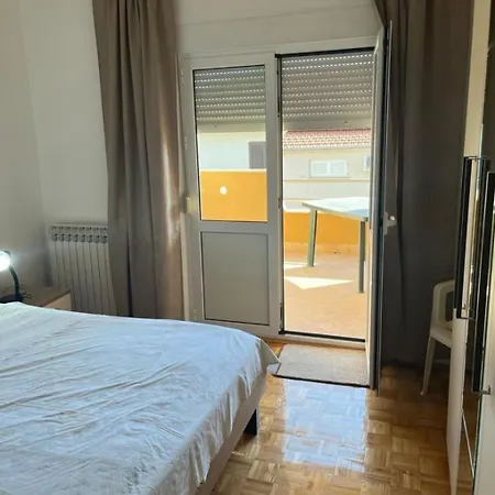 Kate - Free Parking Apartment